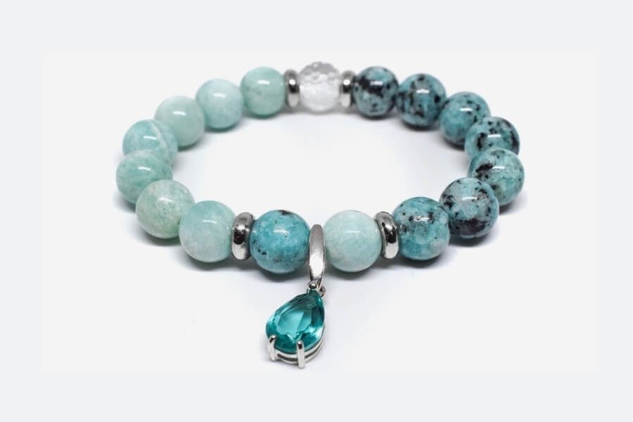 Amazonite được tạo hình theo kiểu hình tròn đẹp mắt